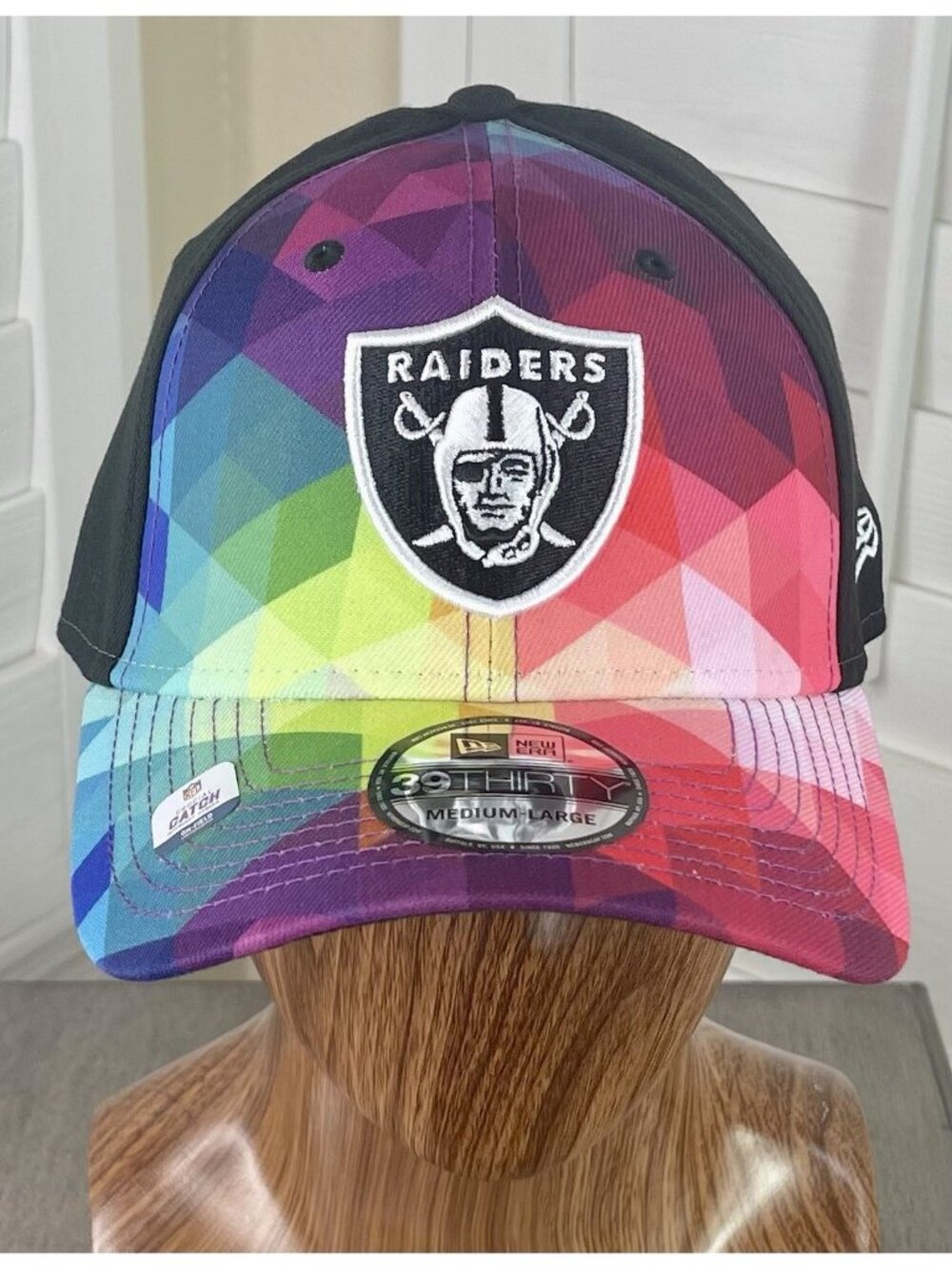 New Era 39Thirty NFL Las Vegas Raiders Crucial Catch Stretch/Flex Hat - M/L
